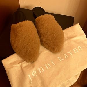 Sold out! New Jenni Kayne shearling pointed mule size 41 10